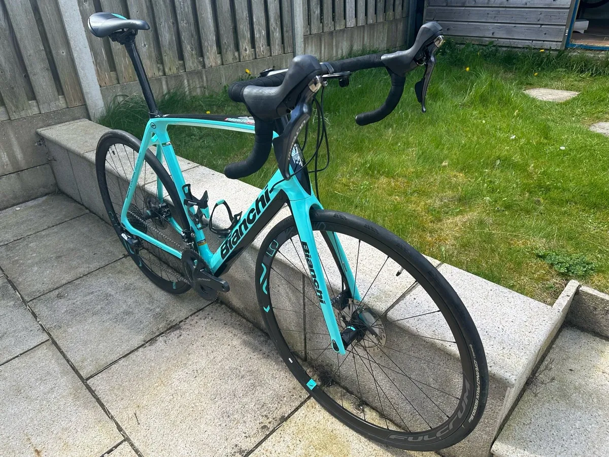 Bianchi Infinito CV Disc 59cm, Ultegra R8020 - Image 2