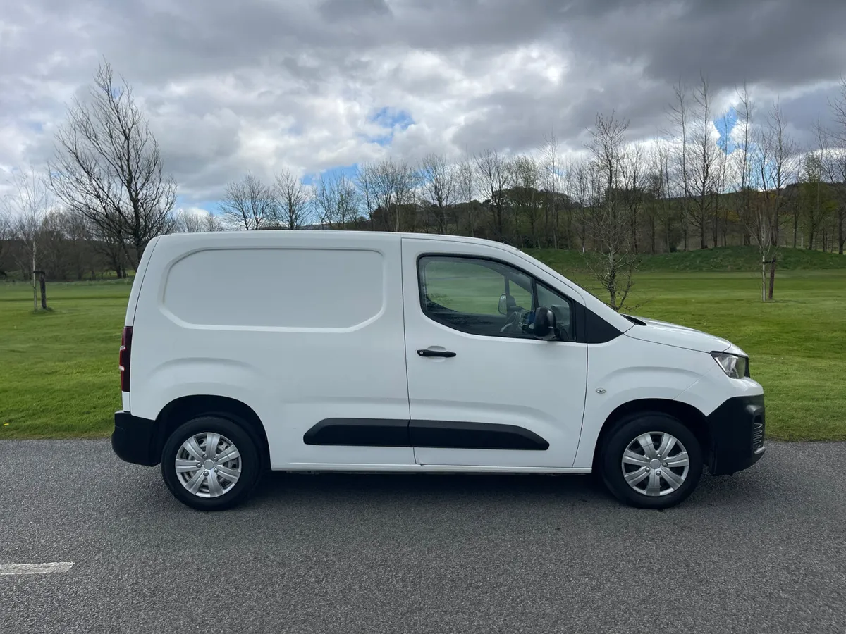 Peugeot Partner 2021”PRICE IS VAT INCLUDED” - Image 4