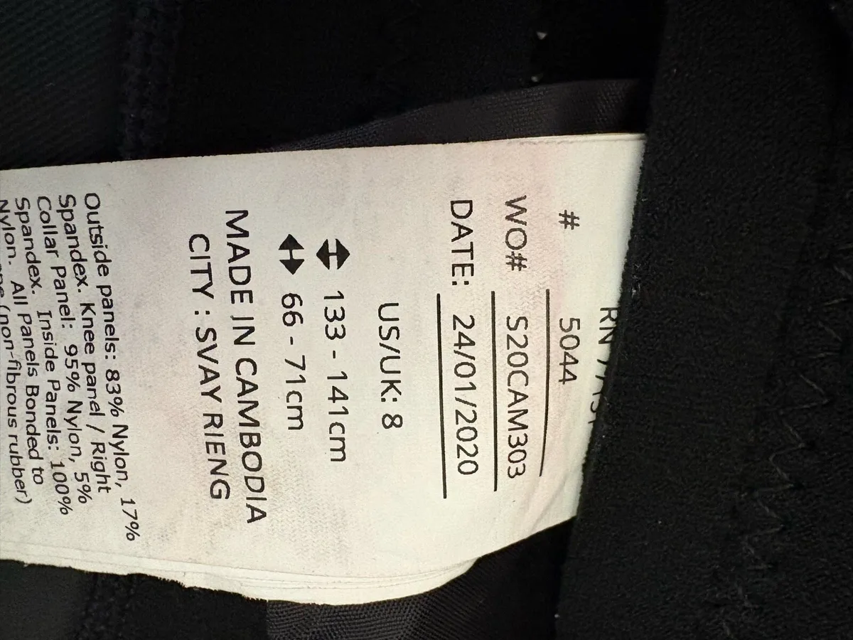 Kids O’Neills wet suit - Image 3