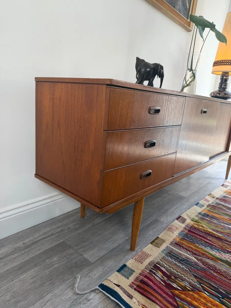Long Mid Century Sideboard - Image 2