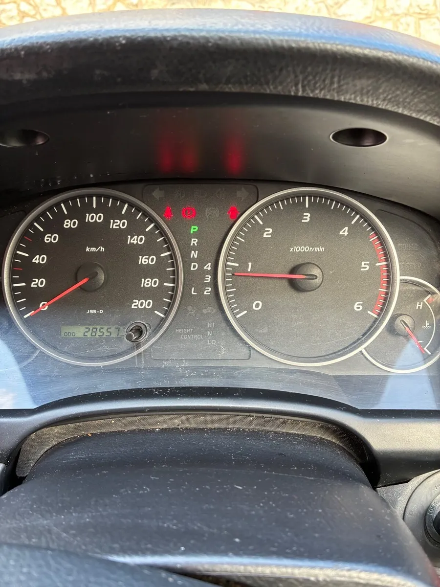 Toyota Land Cruiser 2006 - Image 2