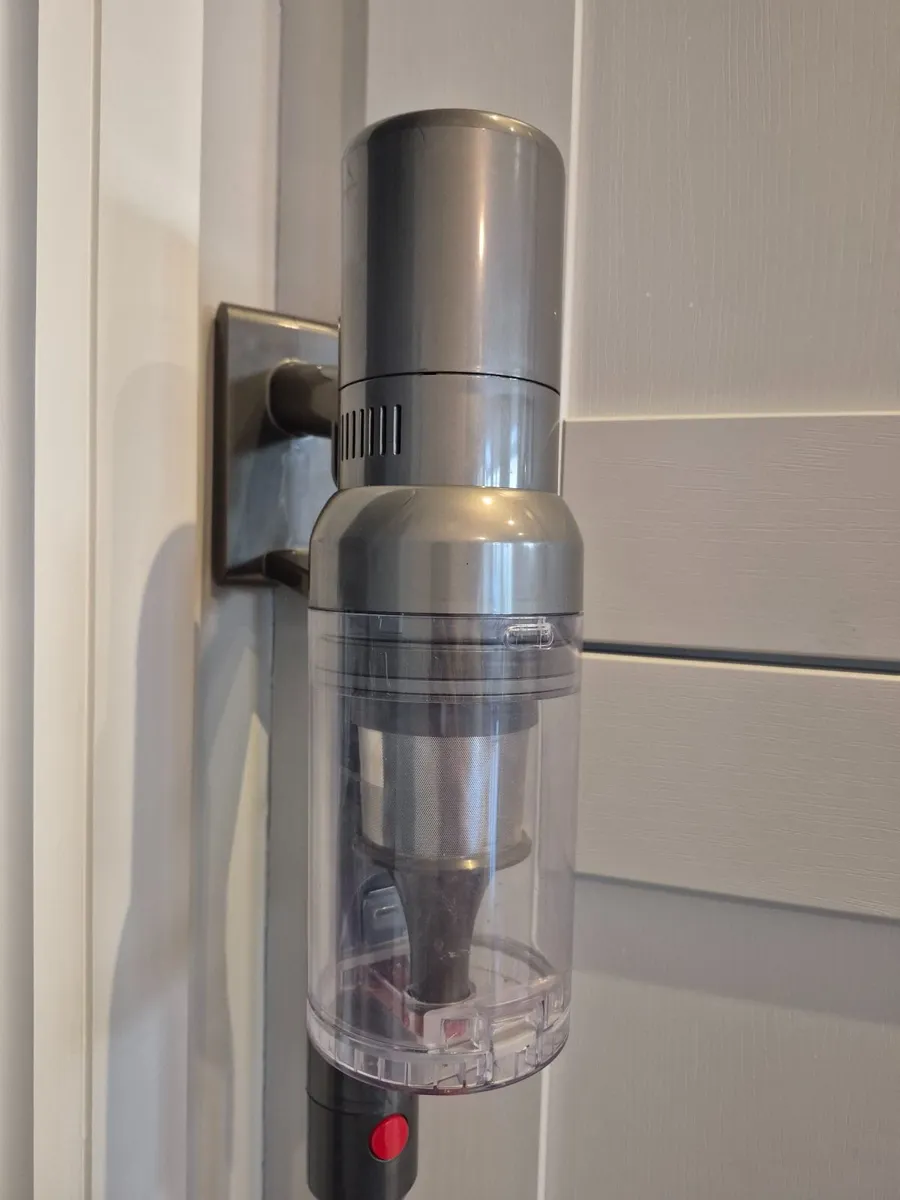 Cordless Vacuum Cleaner - Image 2