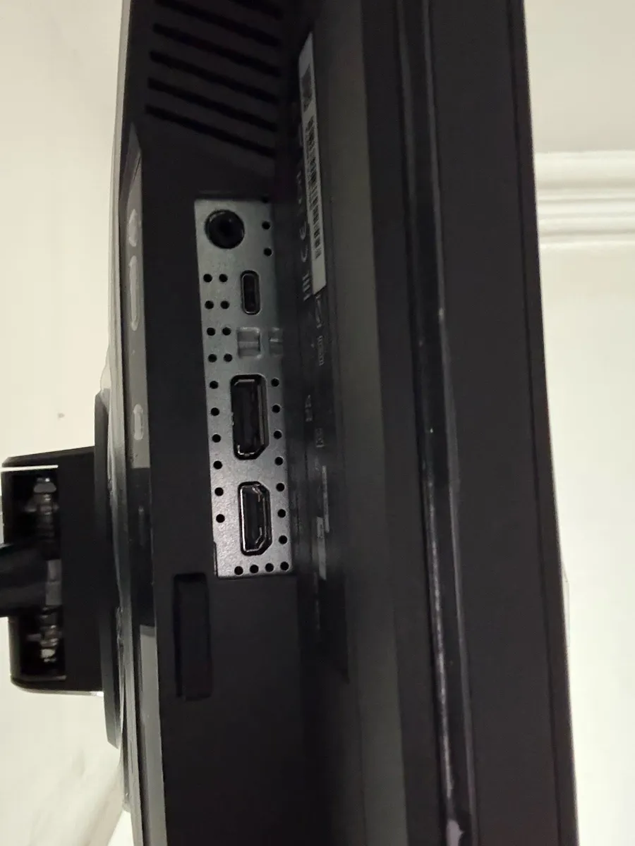 ASUS ROG monitor - Image 2