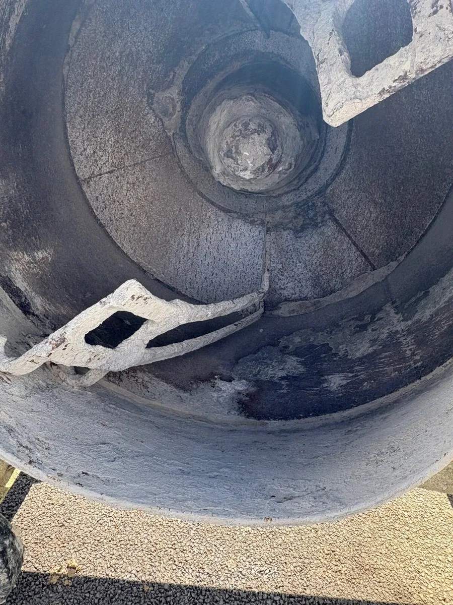 Cement mixer - Image 3