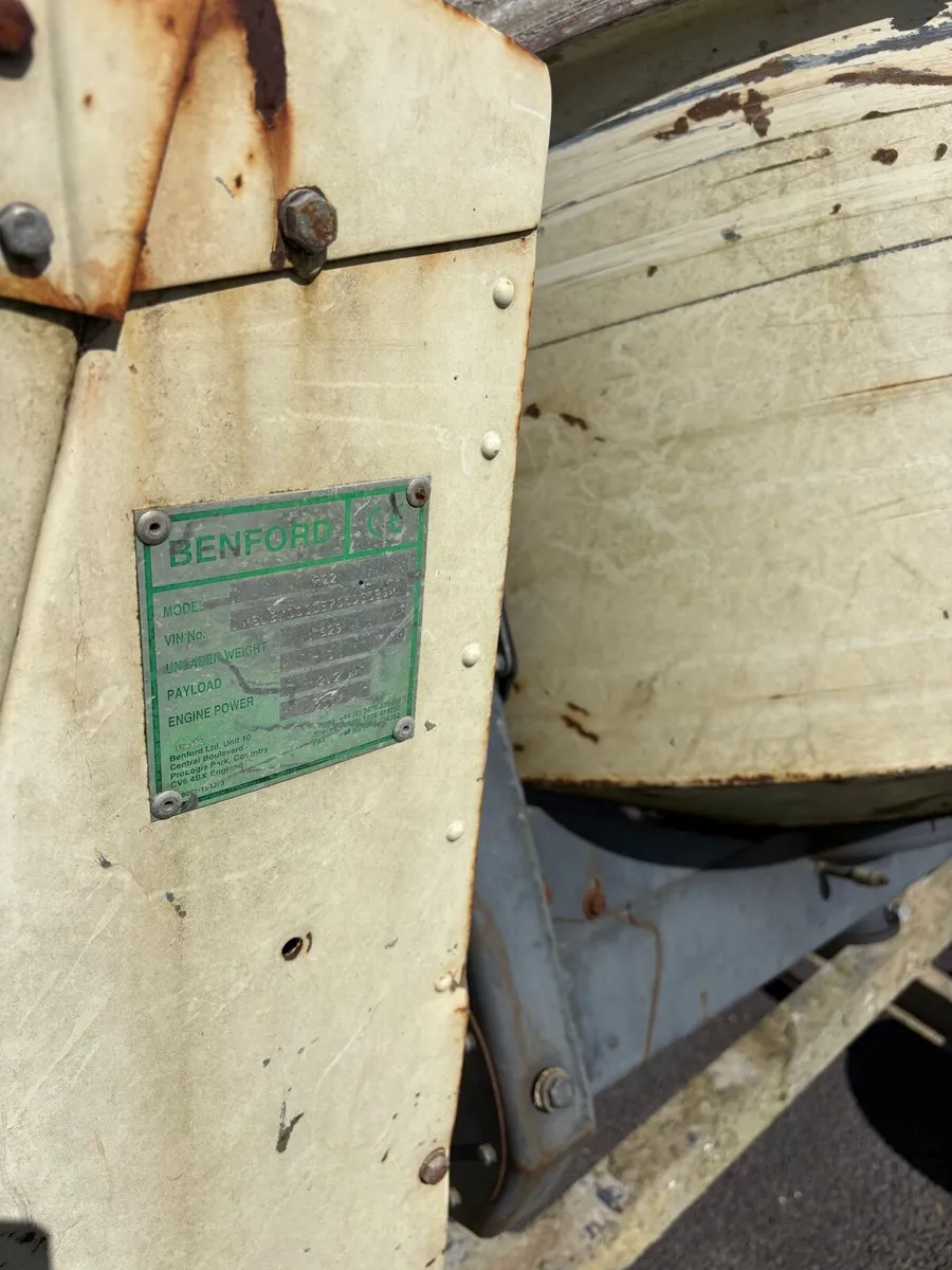 Cement mixer - Image 2