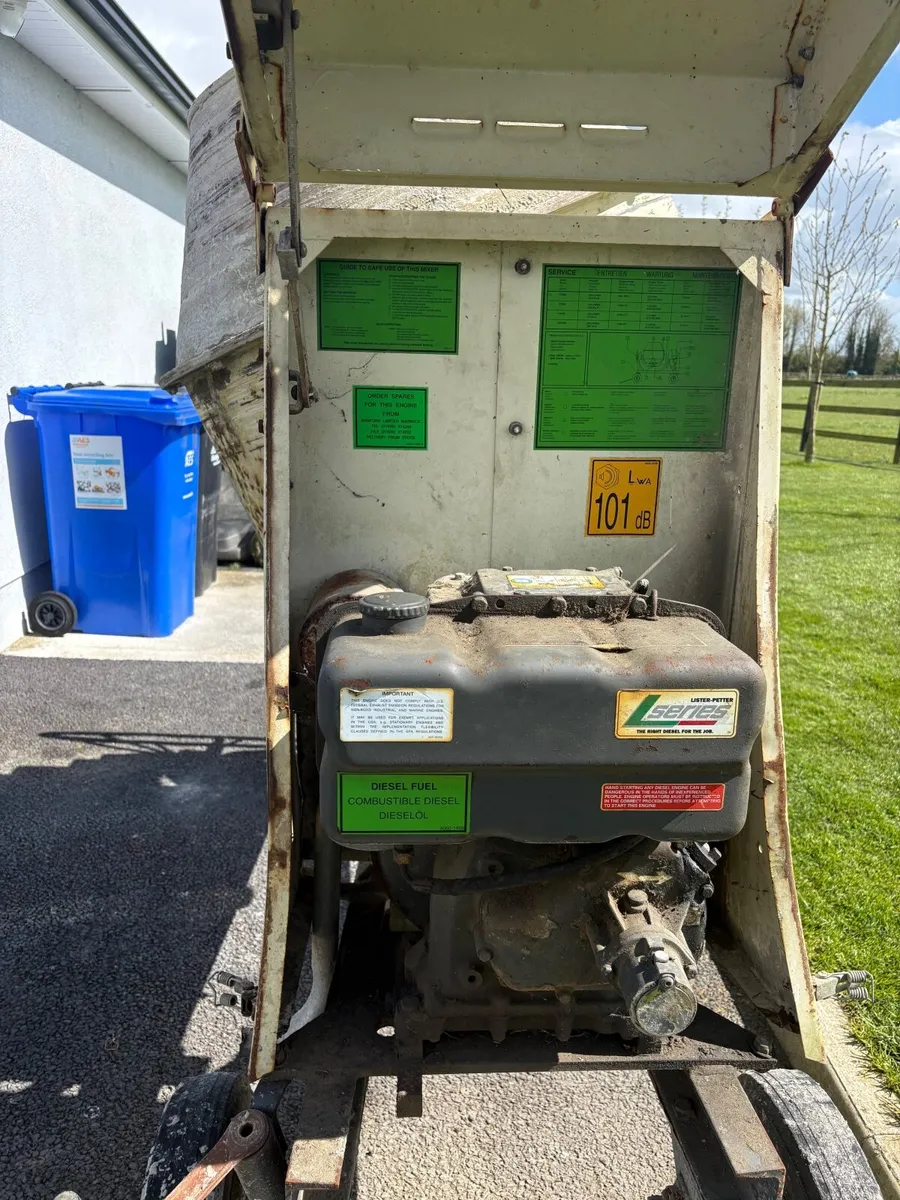 Cement mixer - Image 4