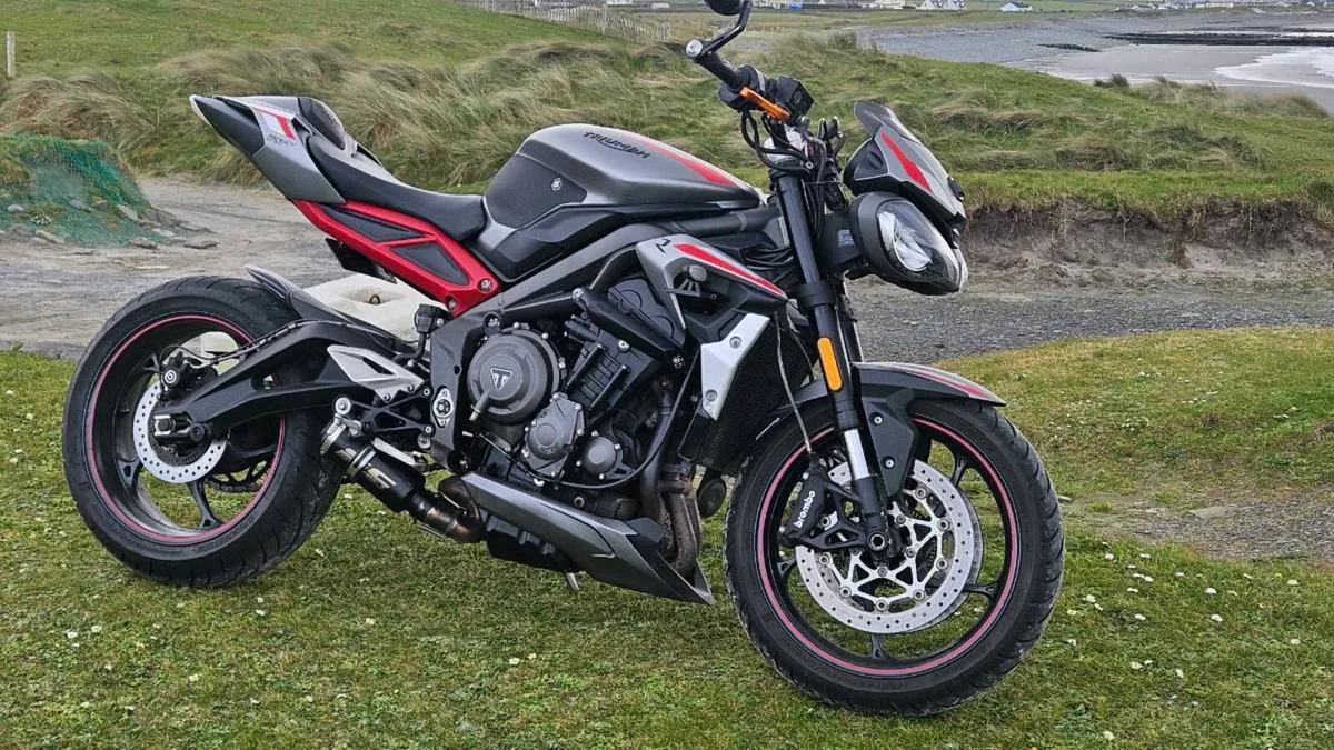 Street Triple 765R - Image 1