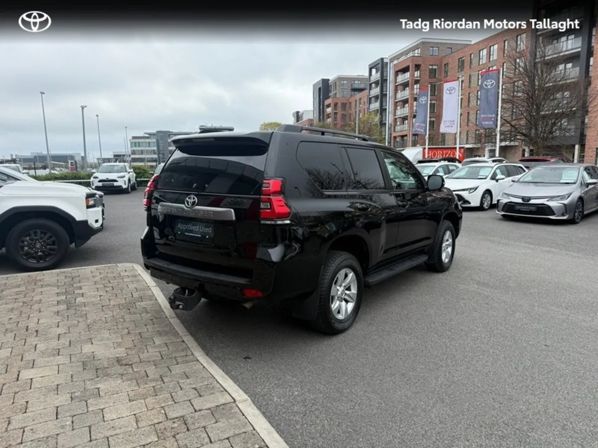 Toyota Land Cruiser LAND CRUISER LWB COMM A/T - Image 2