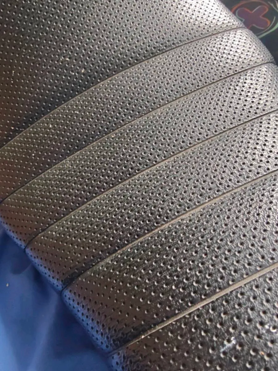 Harley Davidson Sportster seat - Image 4