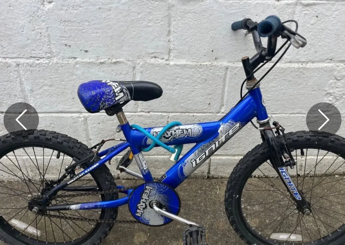 Boys bike - Image 1
