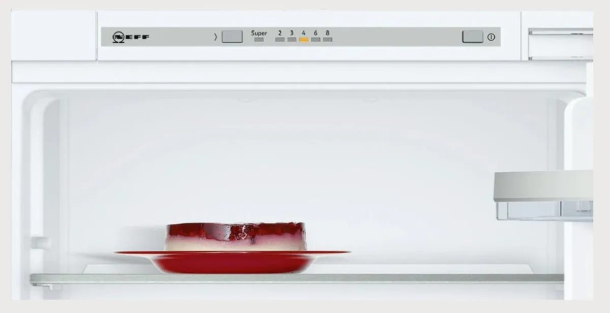 Neff  N50 70:30 Fridge - Freezer Ex Display - Image 3