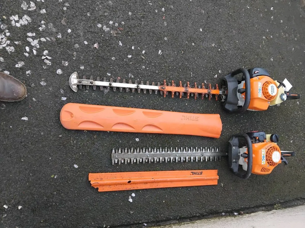 HEDGE TRIMMER - Image 2