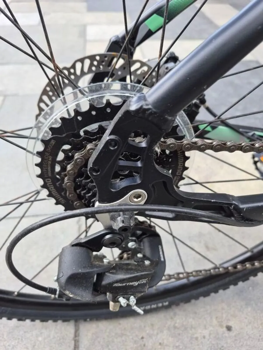 Carrera ladies road bike - Image 3