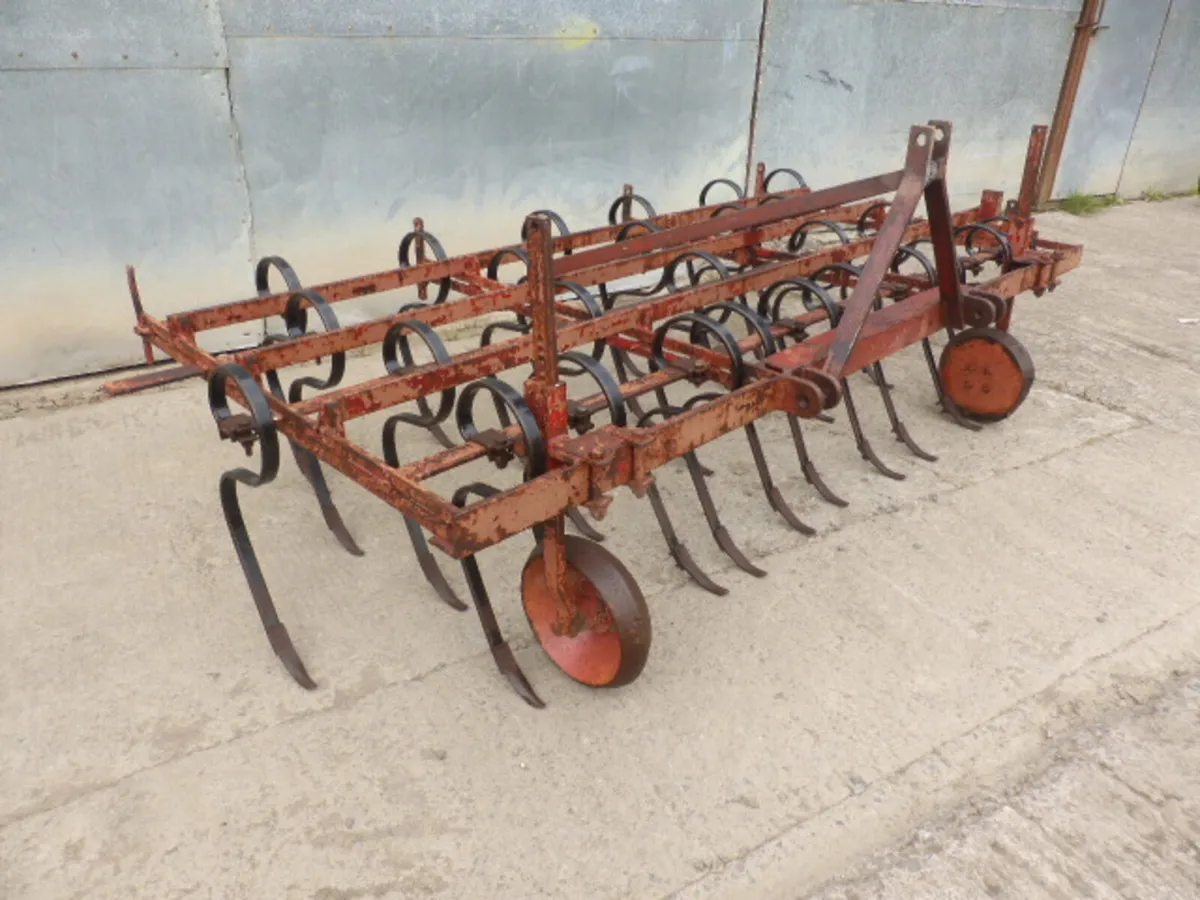 Kongskilde Triple K Spring tine Grubber - Image 1