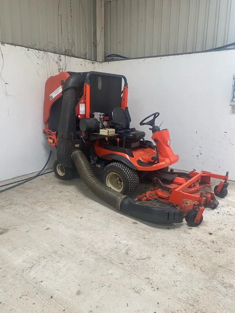 Kubota mower - Image 3