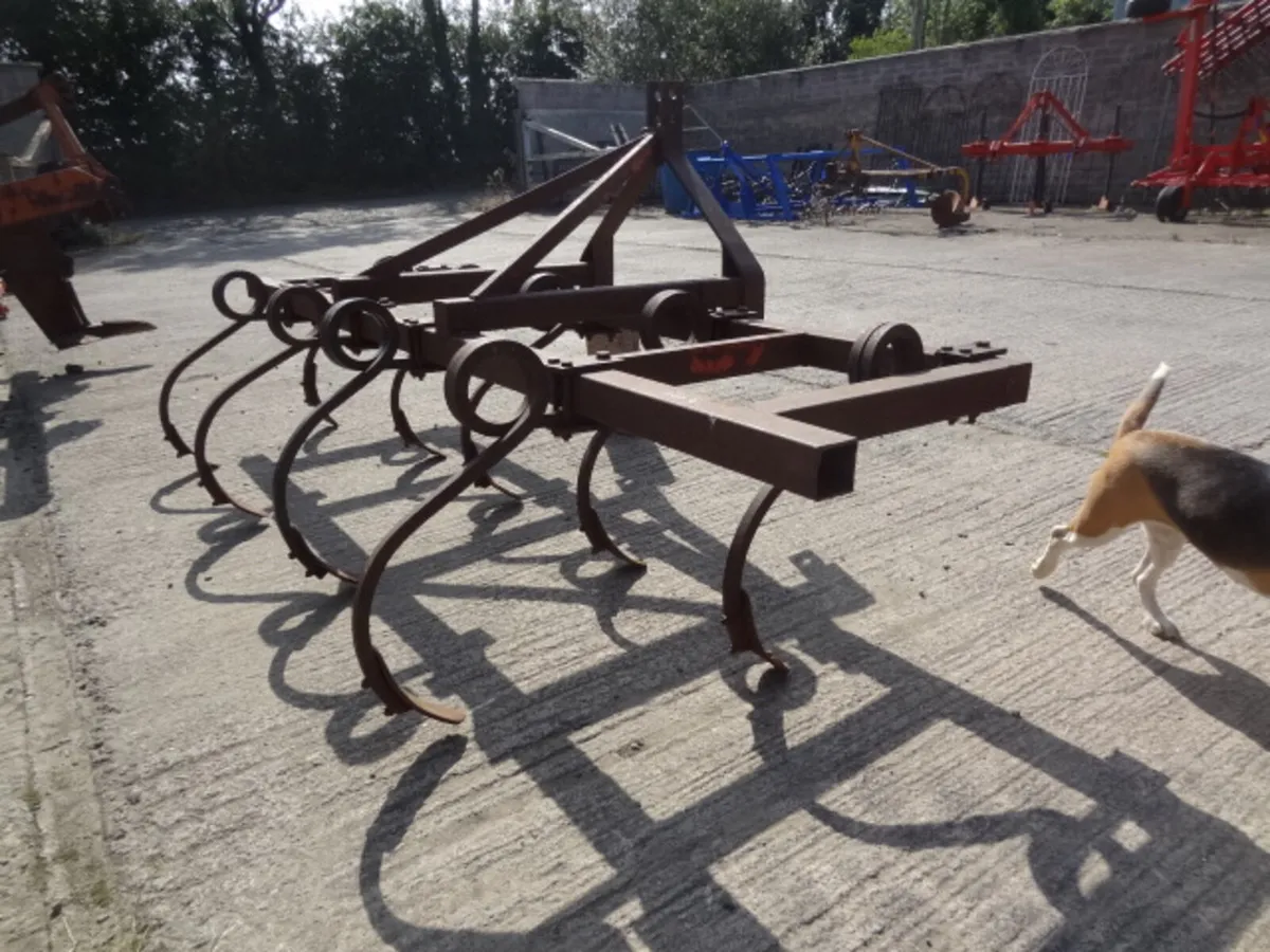 Pigtail Springtine Grubber - Image 1