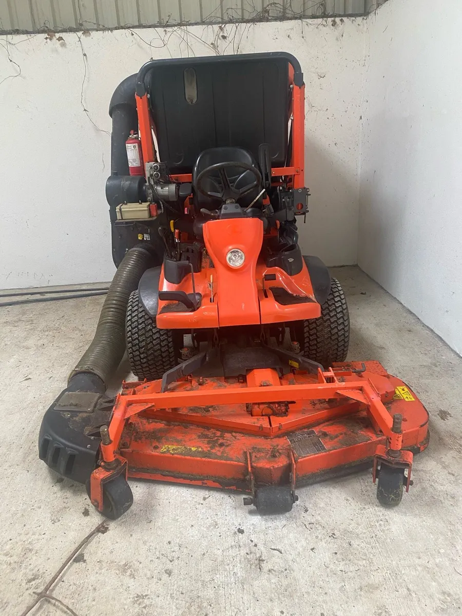 Kubota mower - Image 2