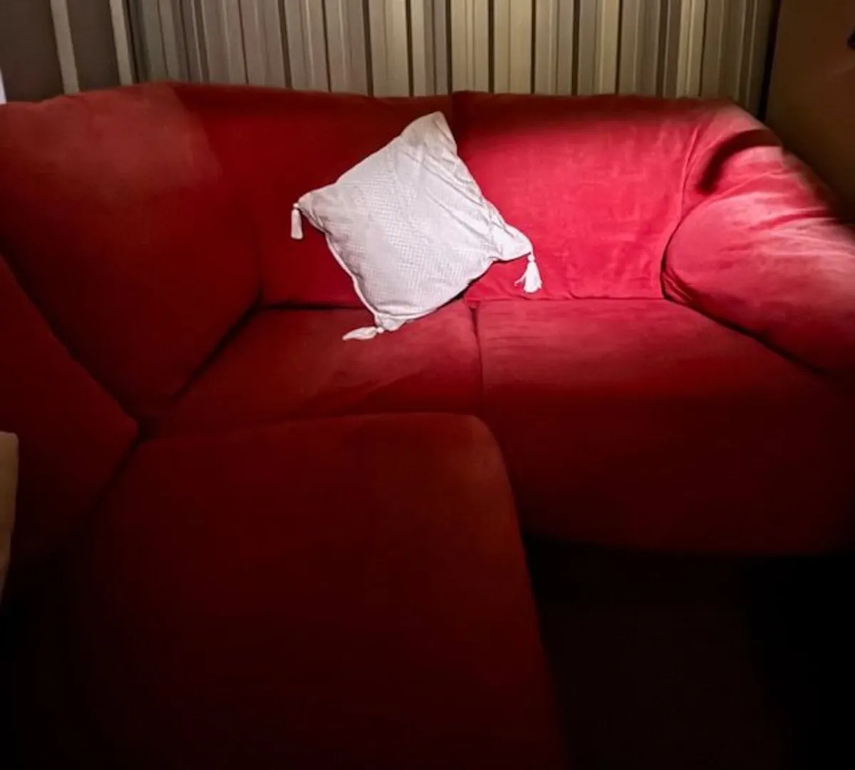 Stylish versatile red Sectional couch - Image 3