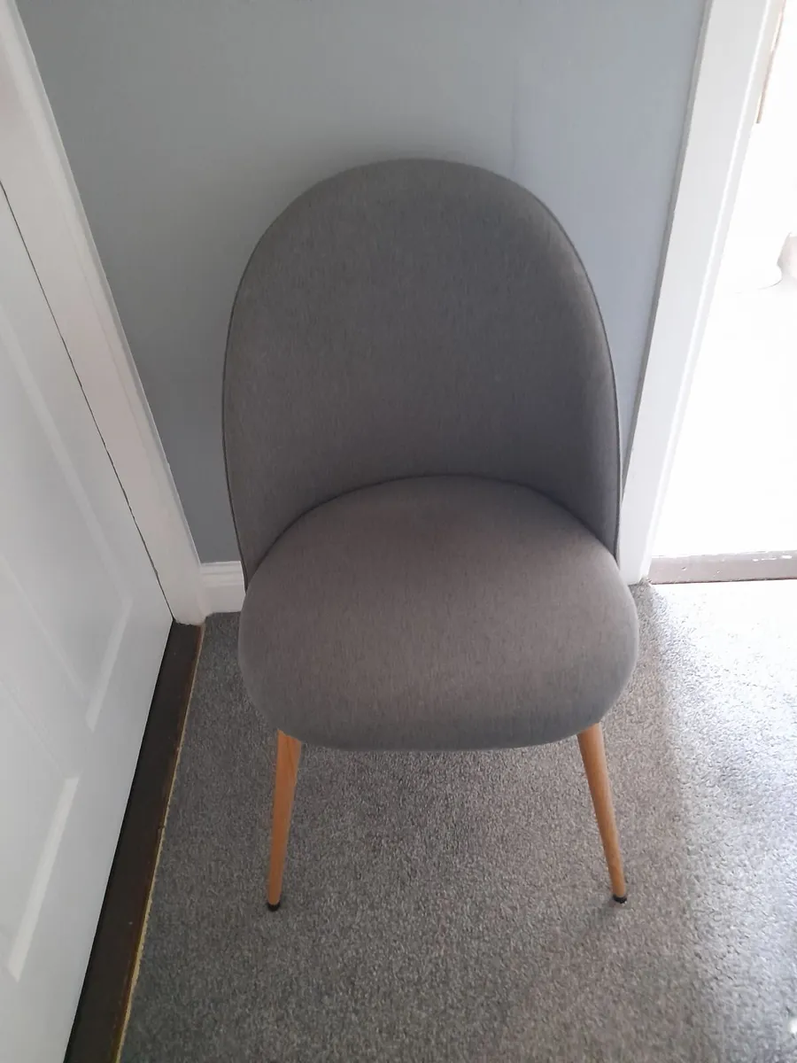 Dining chairs - Image 3