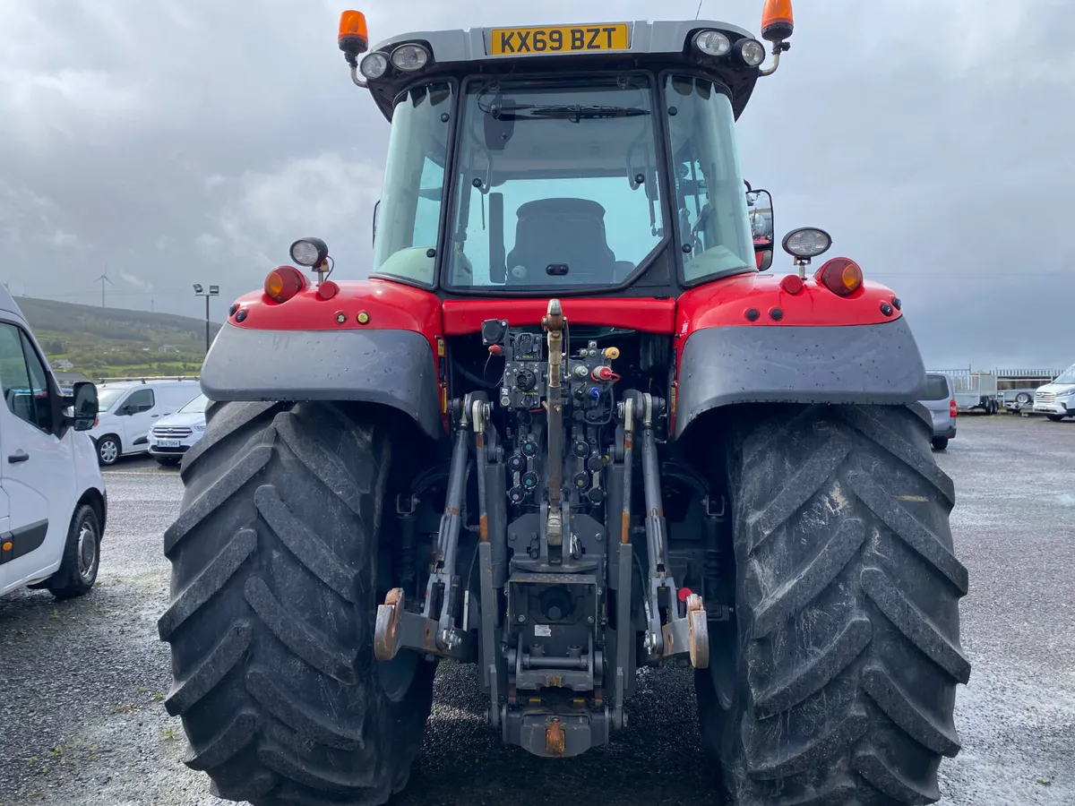 2020 Massey Ferguson 7718S - Image 4