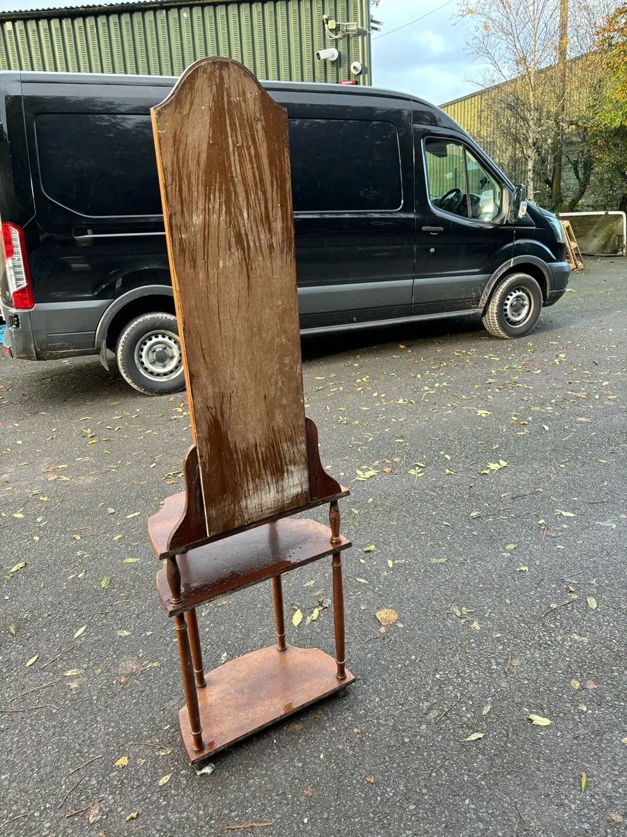 Bedroom or Hallway table and mirror - Image 2