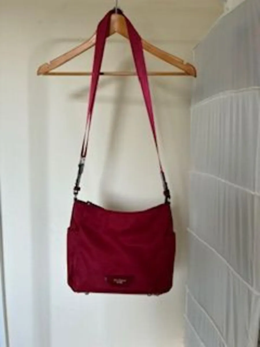 Red Otto Kern Shoulder Bag - Image 1