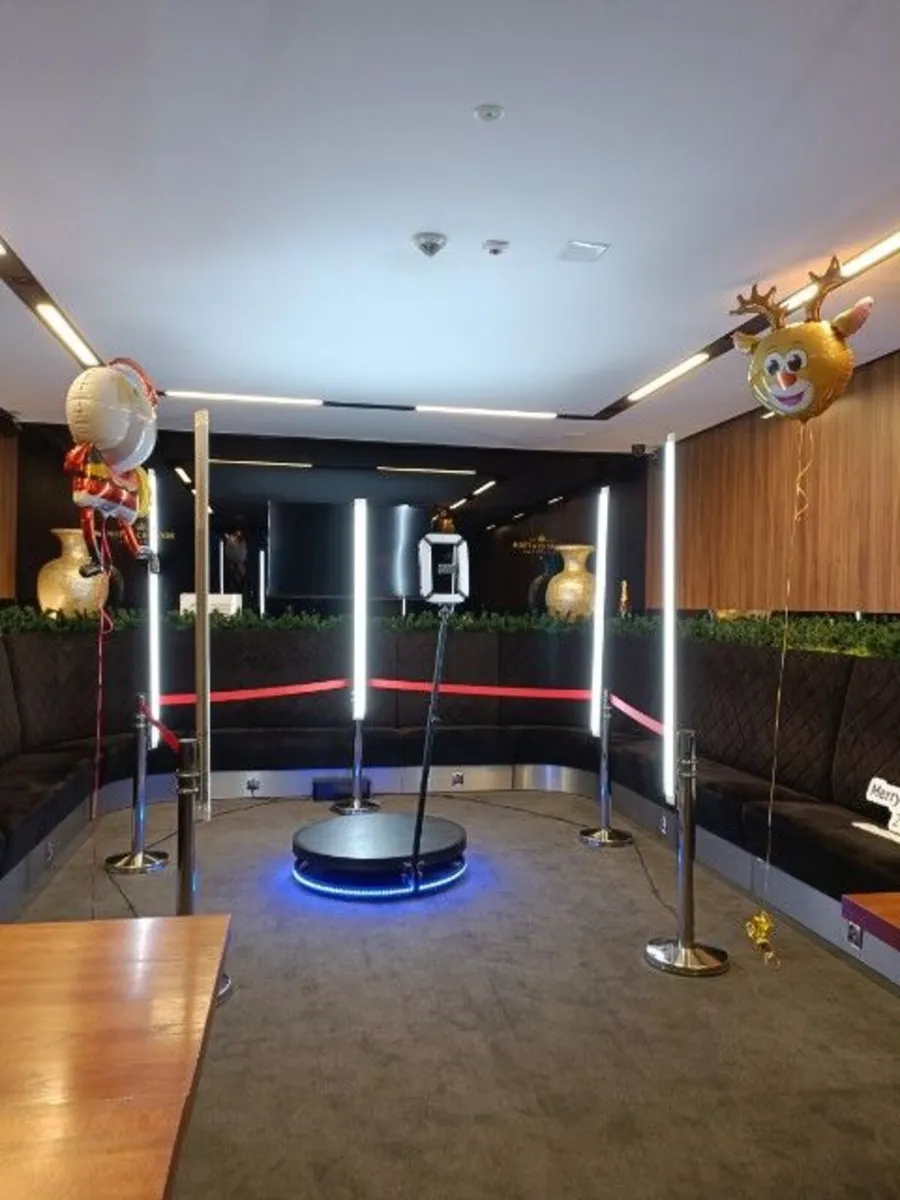 Photo Booth 360 Degrees - Image 2