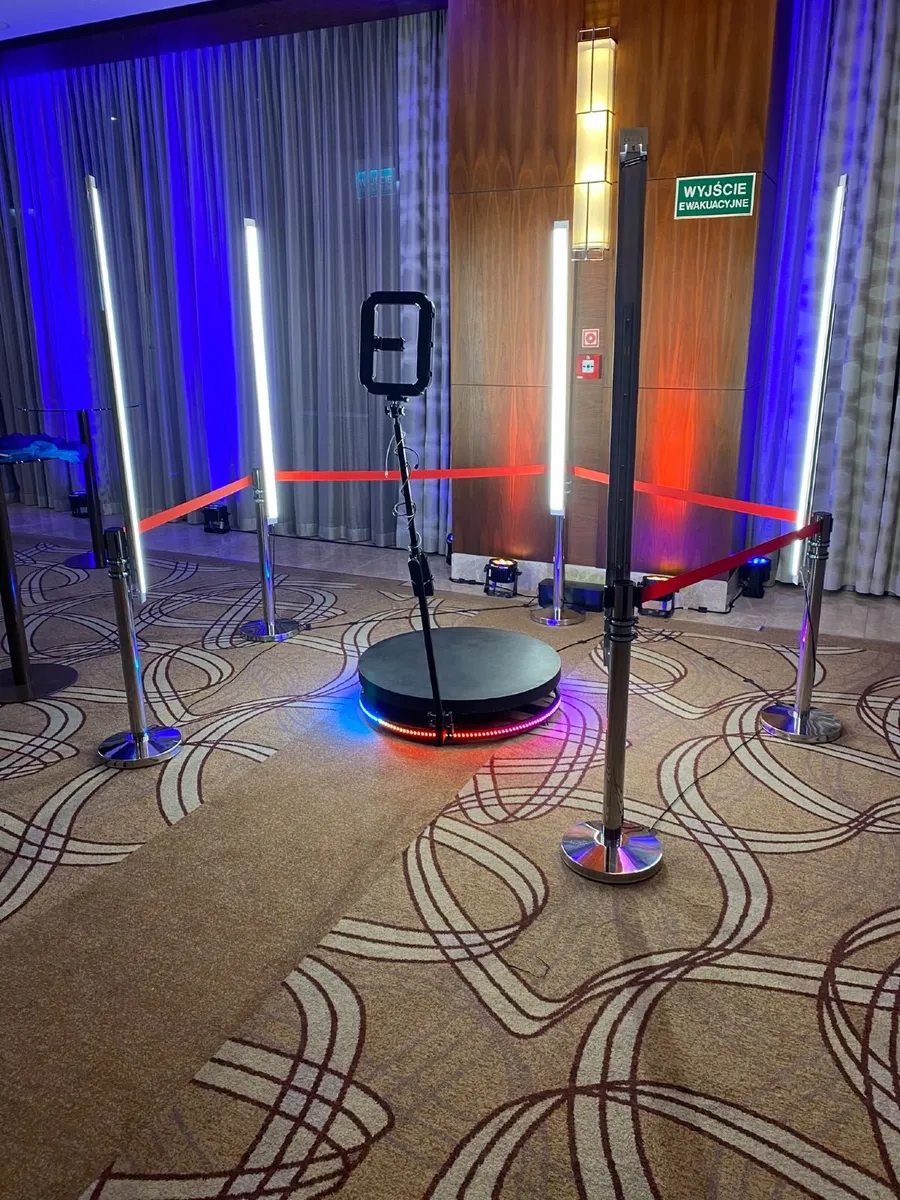 Photo Booth 360 Degrees - Image 3