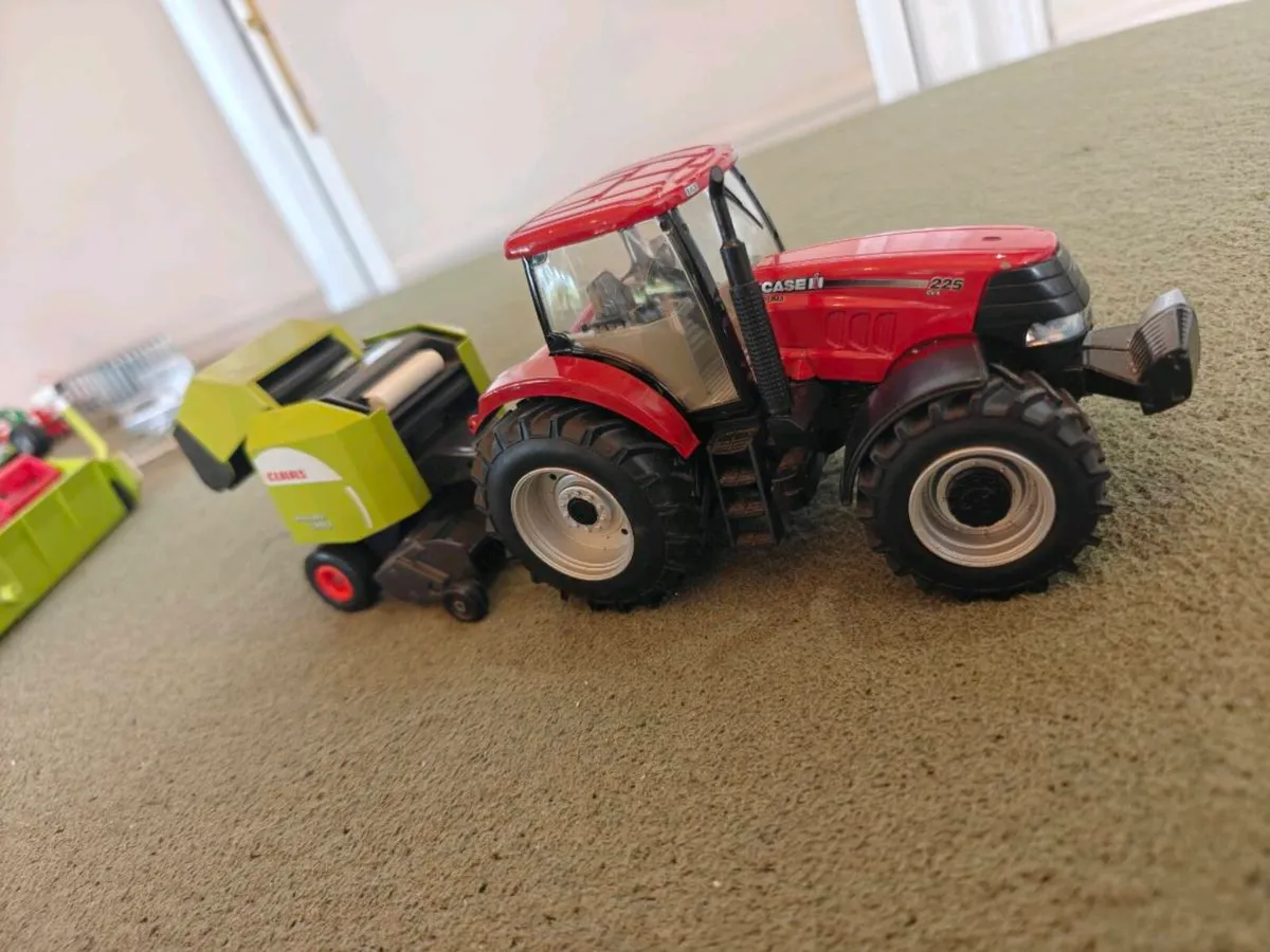 Toy Tractors - Image 3