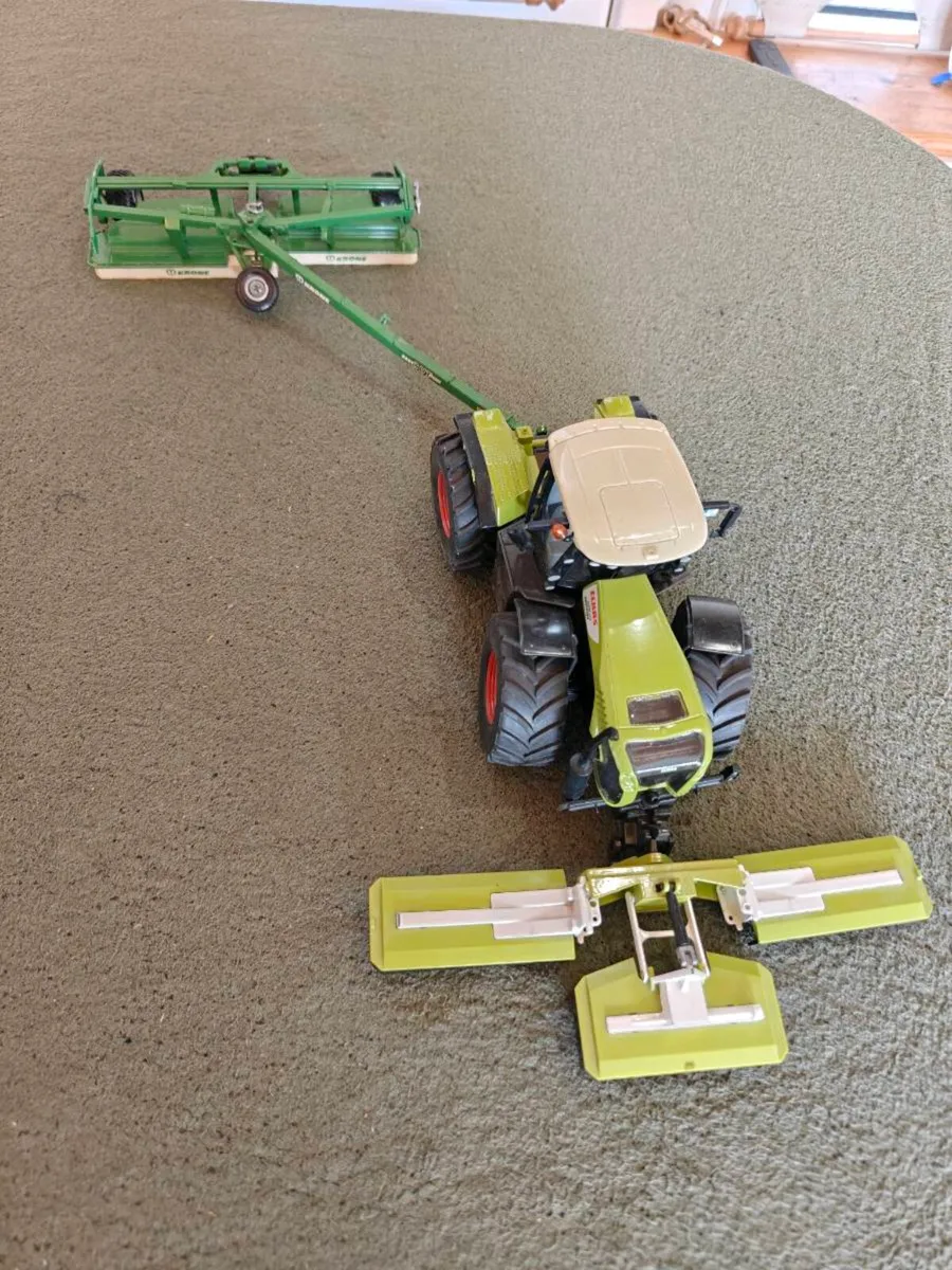 Toy Tractors - Image 4