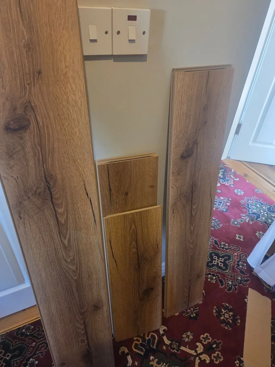 Laminate flooring - Image 3