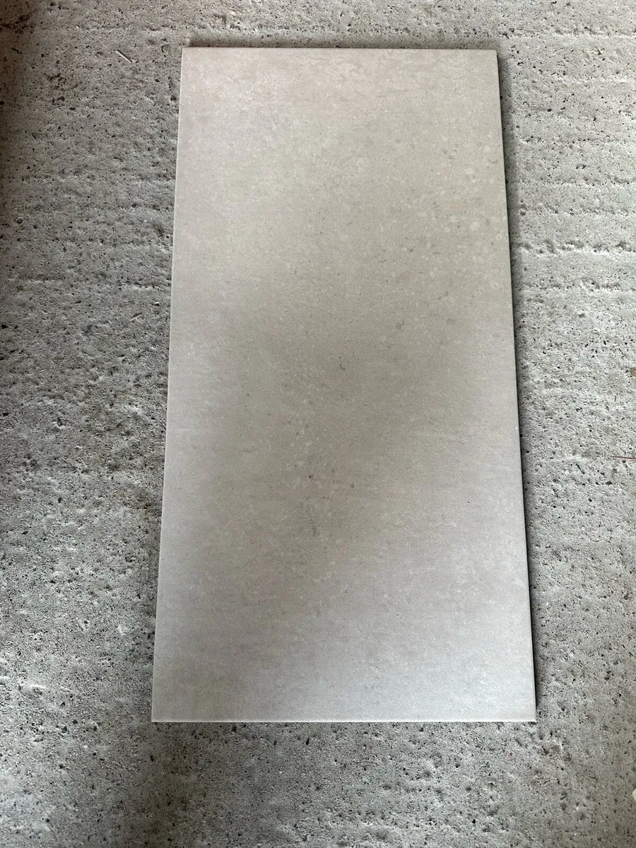 Floor tiles - Image 2