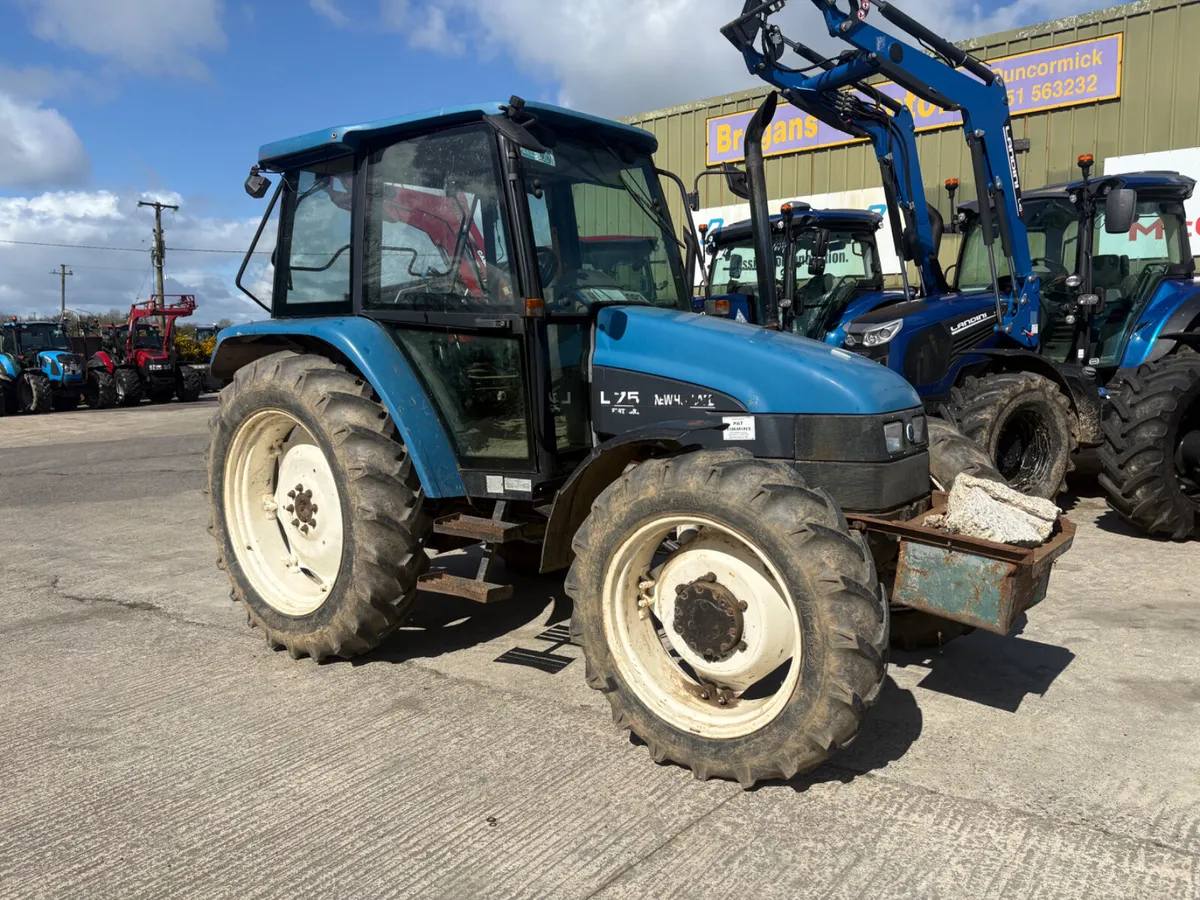 1998 New Holland L75 - Image 2
