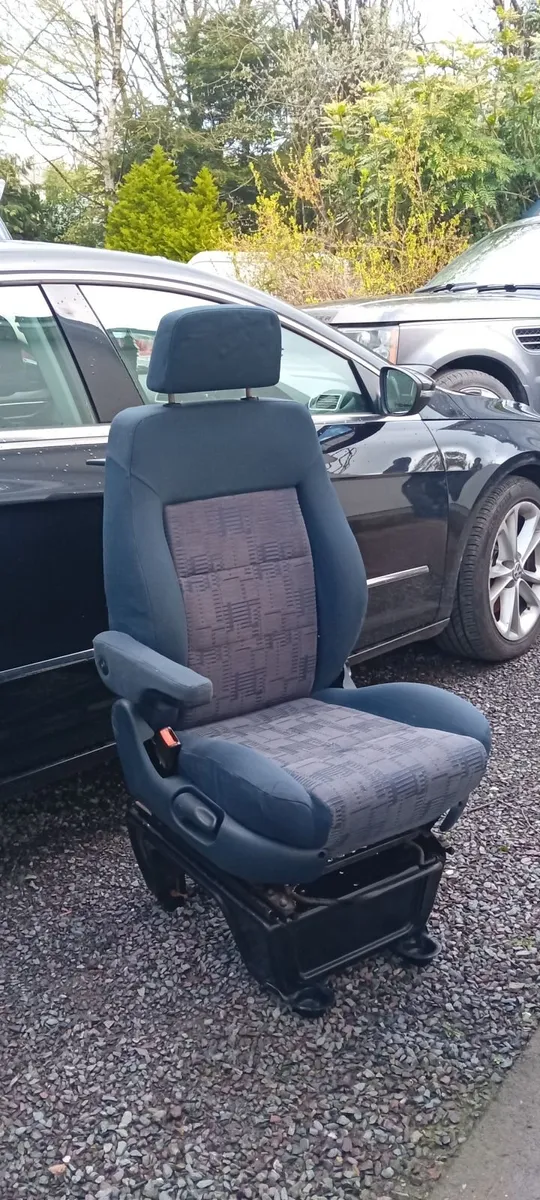 CAMPER SEAT - Image 1