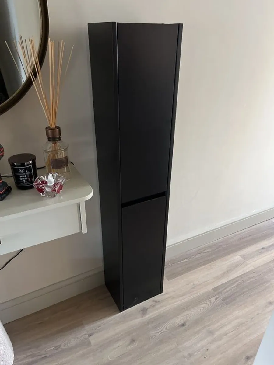 NEW cabinet SONAS mat black. - Image 1