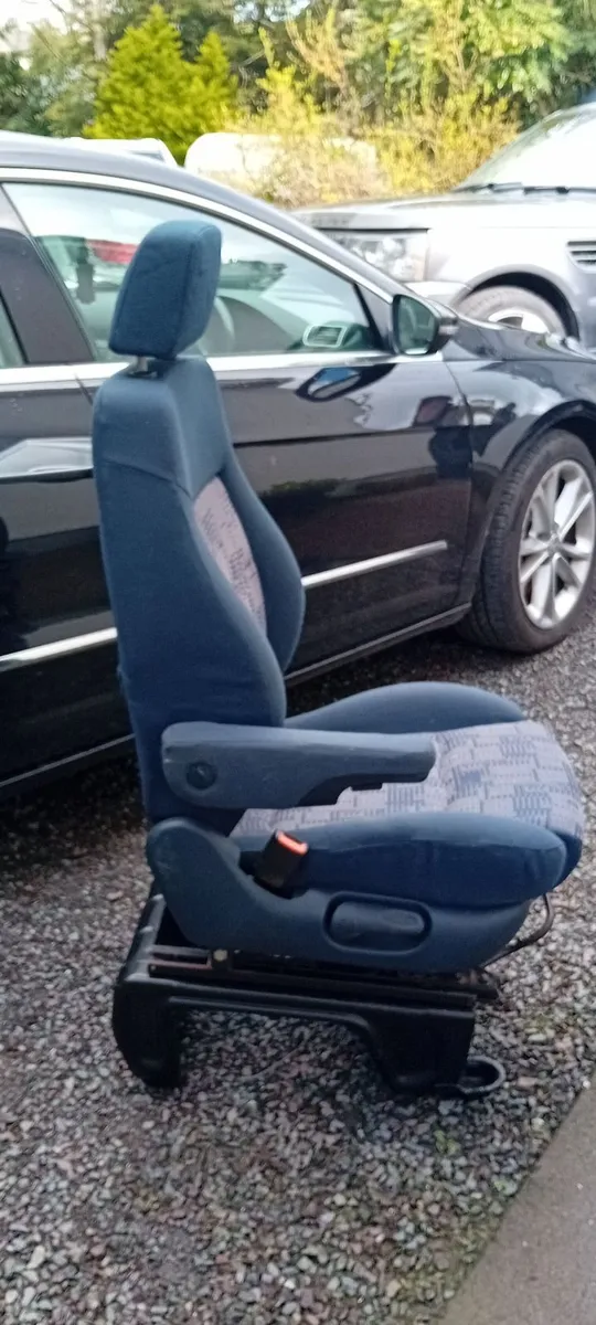 CAMPER SEAT - Image 2