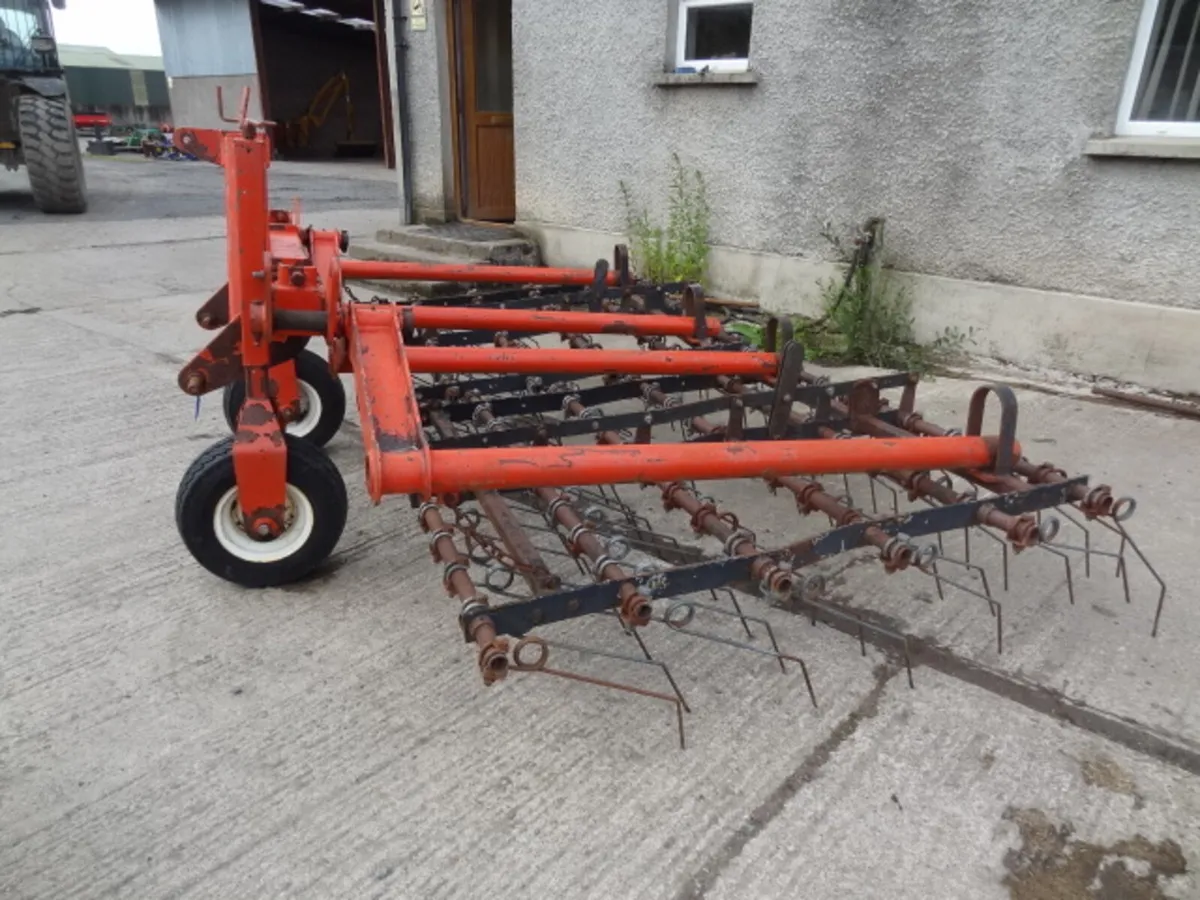 Browns 3 Metre Tine Grass Harrow - Image 4