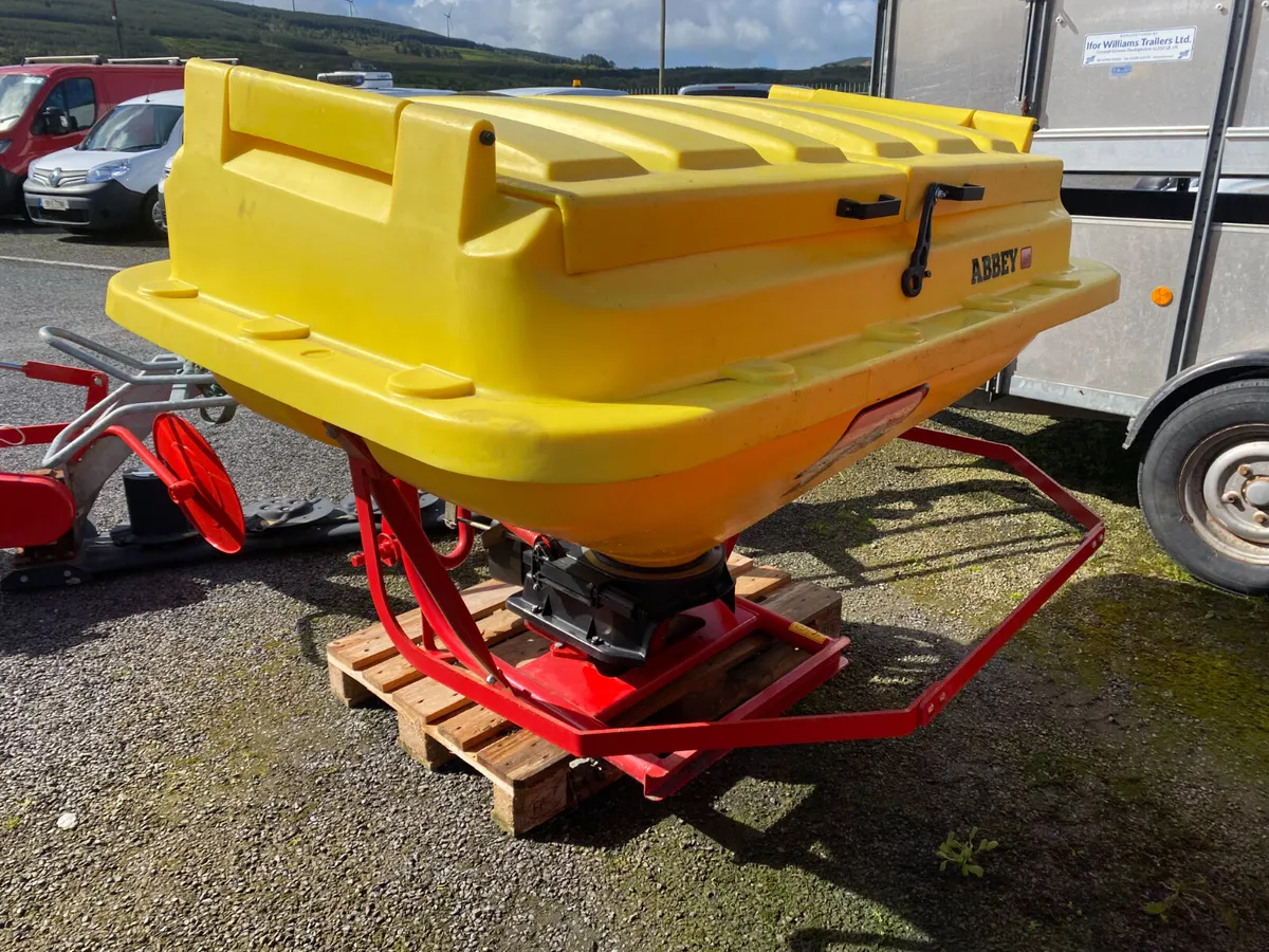 New Abbey PA 900 - Image 3