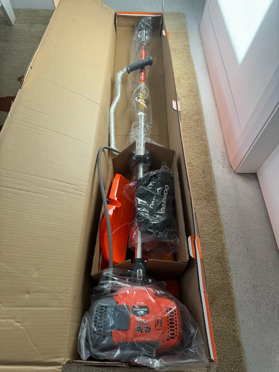 Brand New Professional Daewoo Strimmer - Image 1