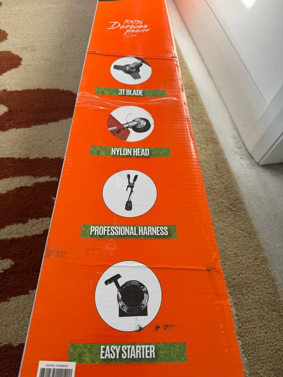 Brand New Professional Daewoo Strimmer - Image 3
