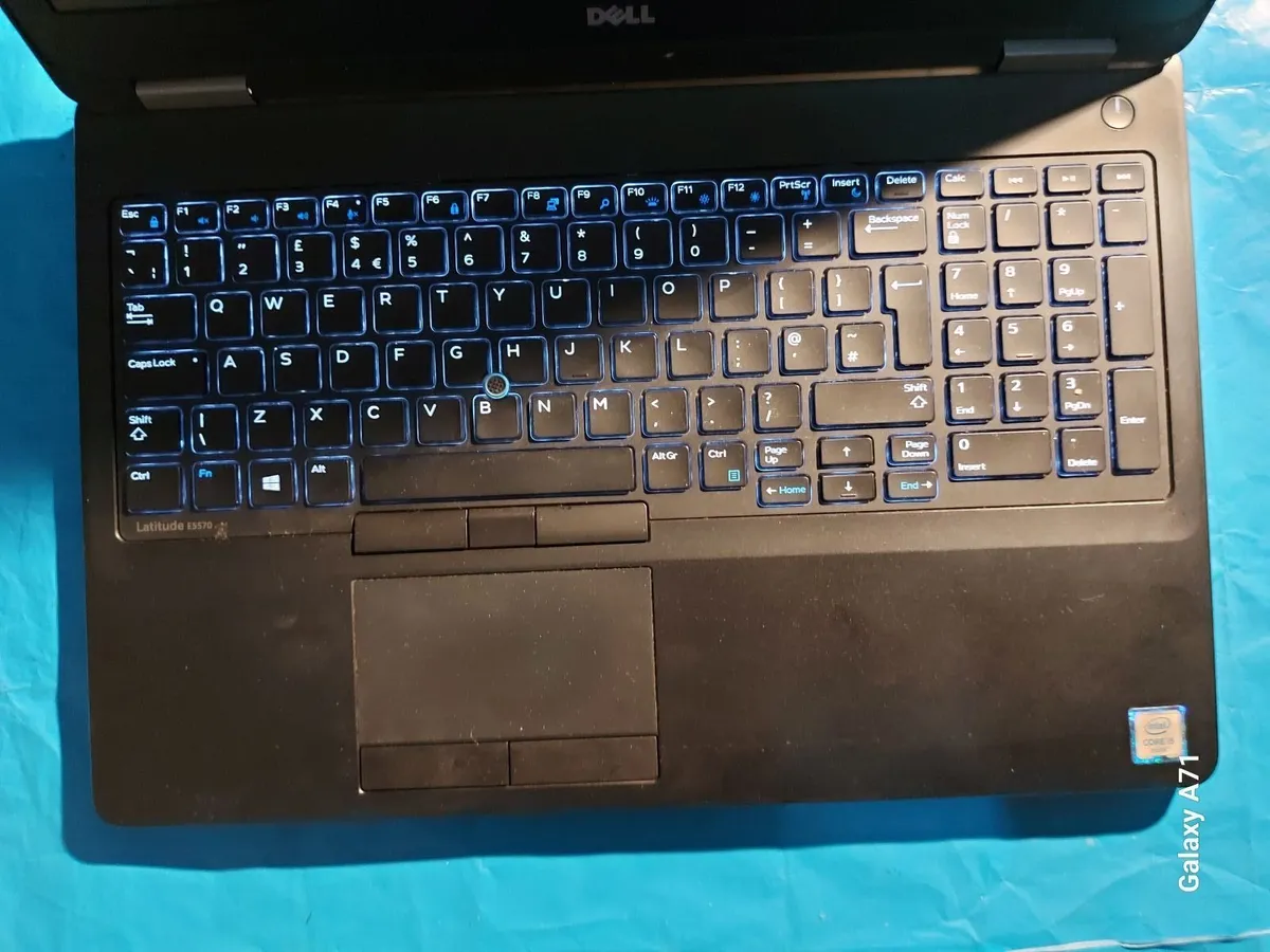 Dell Latitude E5570, 8GB Ram, 500GB SSD, Wins 10 P - Image 4