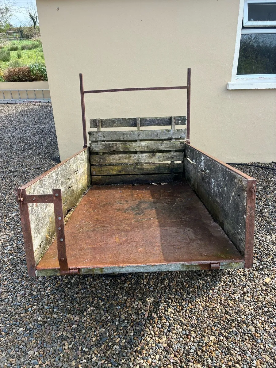 Car Trailer, gates and wash basin - Image 2