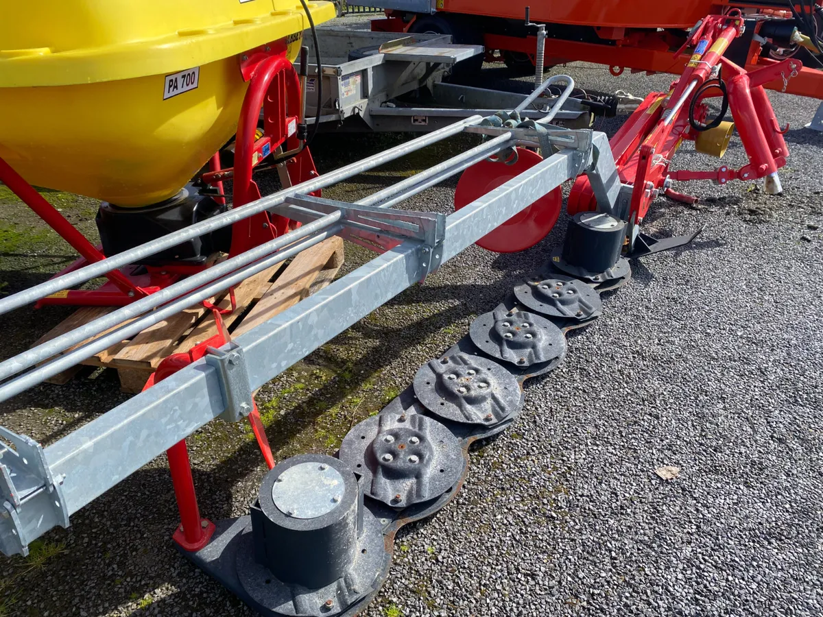 New Abbey 6ft Off Set Toppers - Image 3