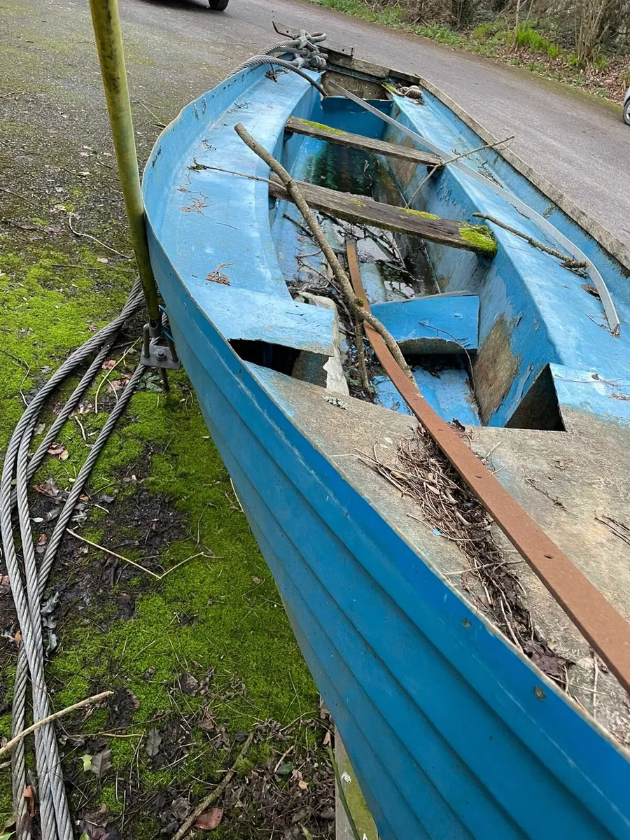 Lake boat & trailer - Angler’s Fancy - Image 4