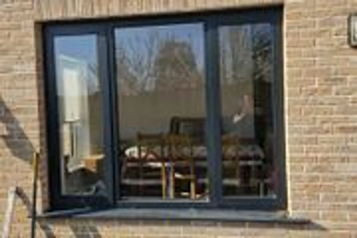 Large Aluminium Window (designer) - Image 1