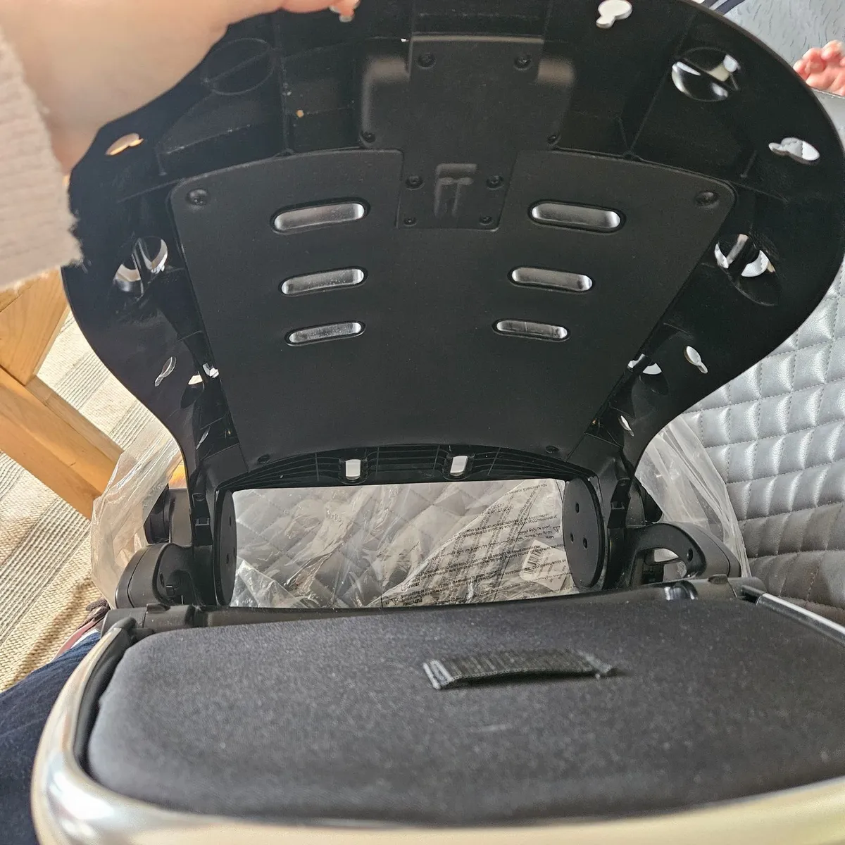 Mamas and papas Flip Xt3 seat frame - Image 2