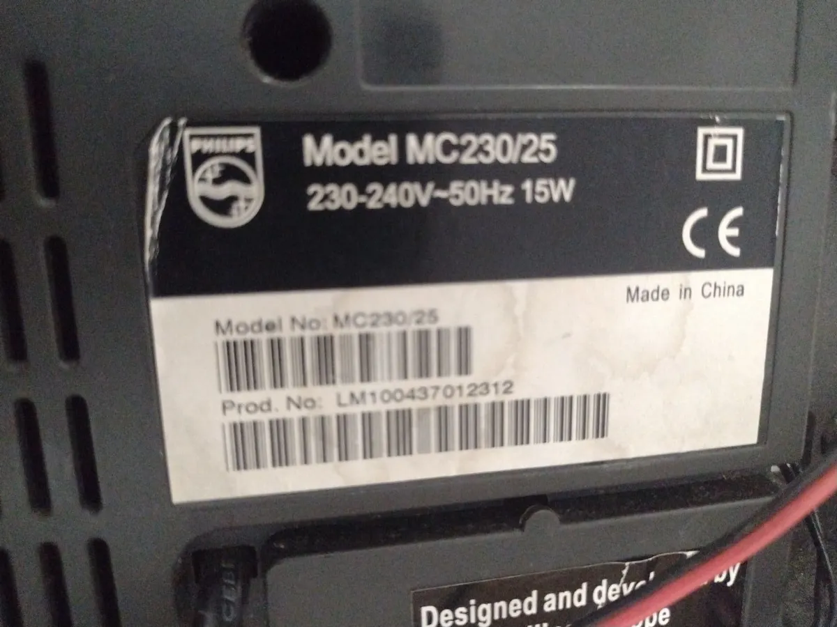 Philips CD radio system with detachable speakers - Image 3