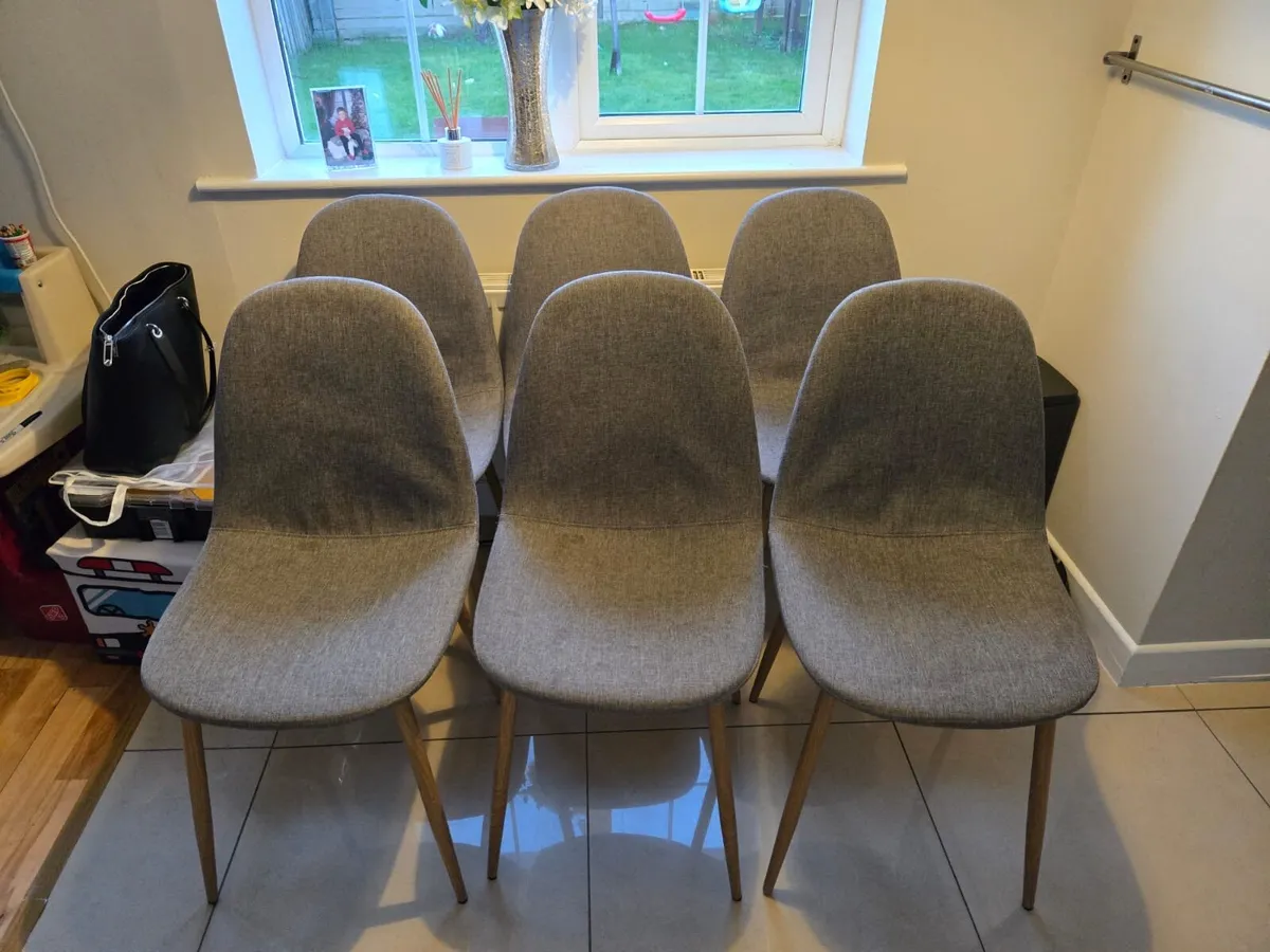 6 grey dining chairs - Image 1