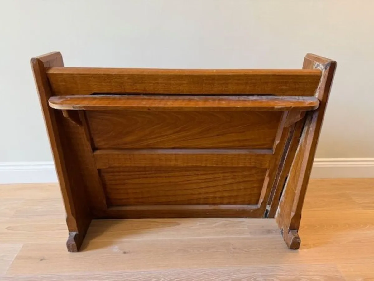 2 seaters pew/ bench - Image 2