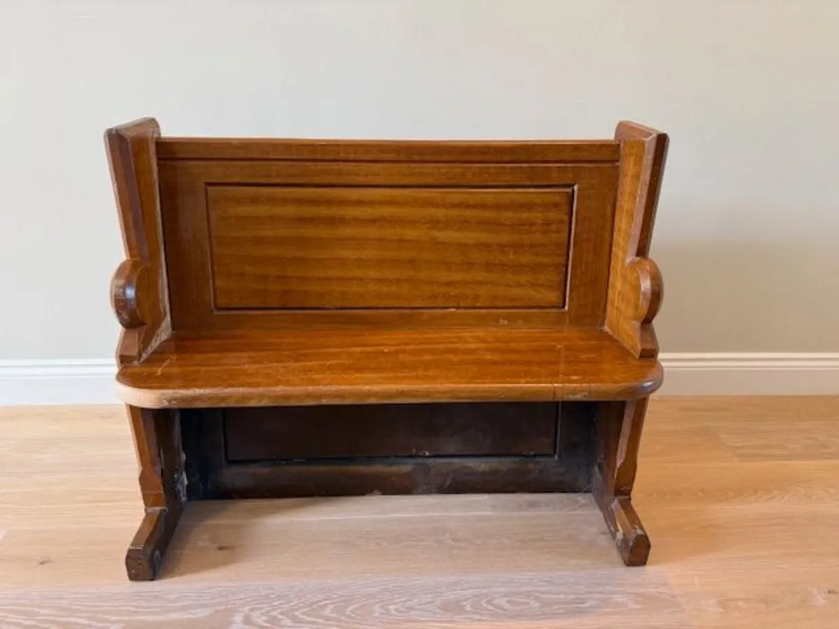 2 seaters pew/ bench - Image 1